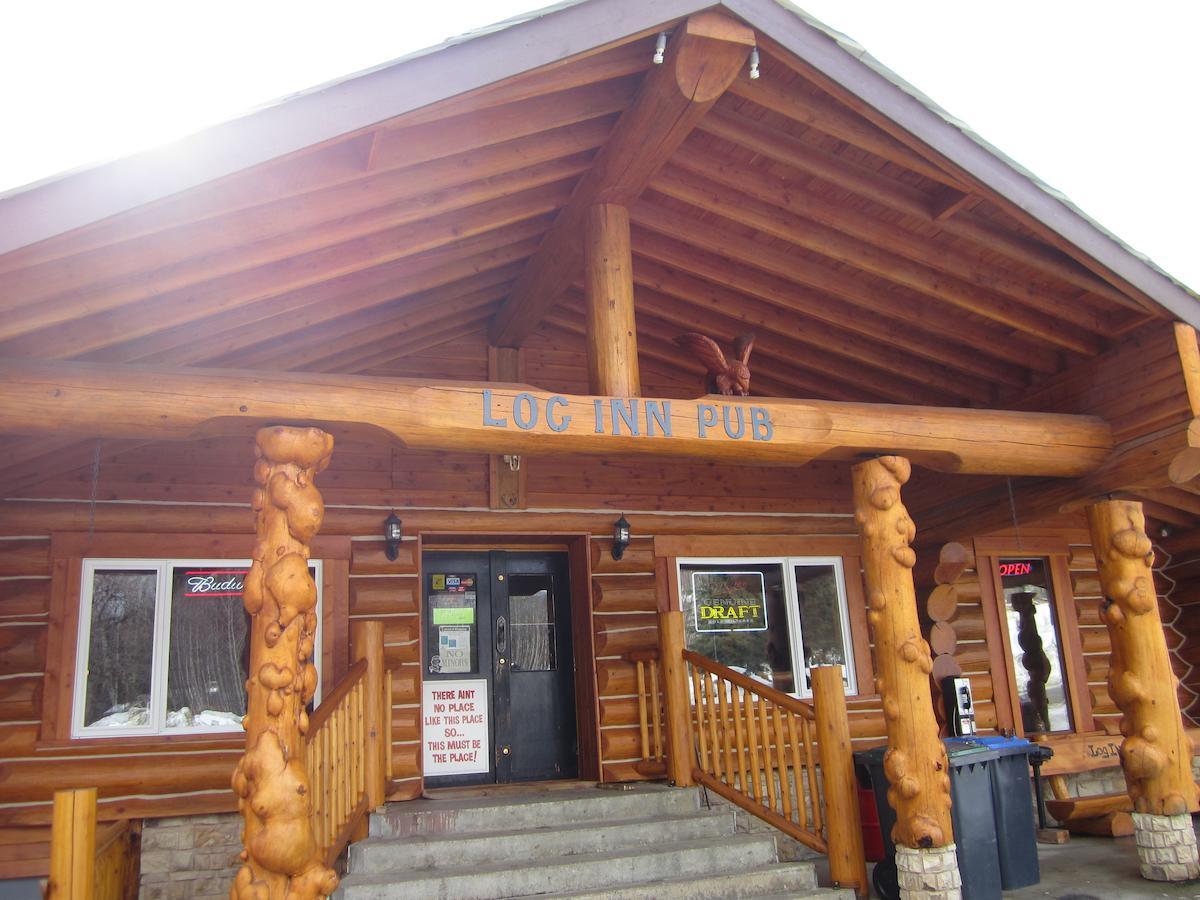 Log Inn & Pub Avola 外观 照片